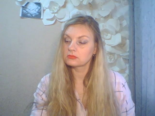 Live sex webcam photo for Miss_Kapriz81 #270875633