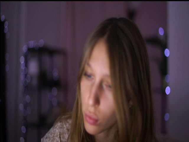 Live sex webcam photo for Poppyes #270876032