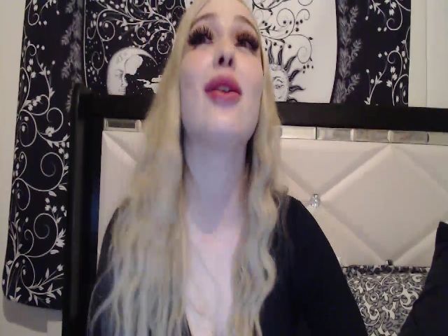 Live sex webcam photo for AshleyMarina #270868973