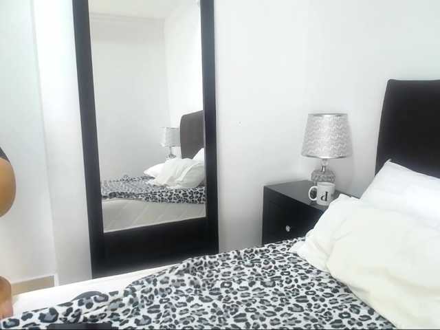 Live sex webcam photo for annedudley69 #270879267