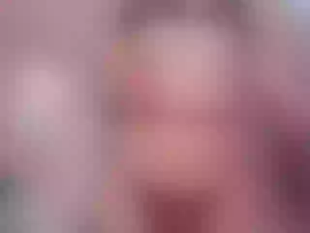 Live sex webcam photo for LucyAllenX #270871389