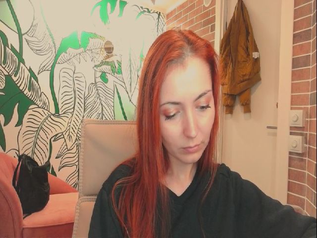 Live sex webcam photo for SummerPreston #270881732