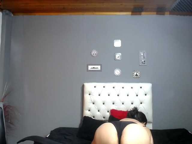 Live sex webcam photo for BigMomsex #270878743