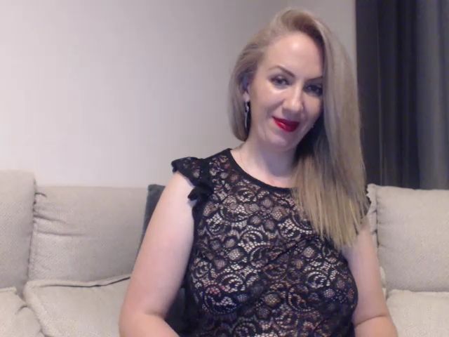 Live sex webcam photo for WildEva_40 #270881521