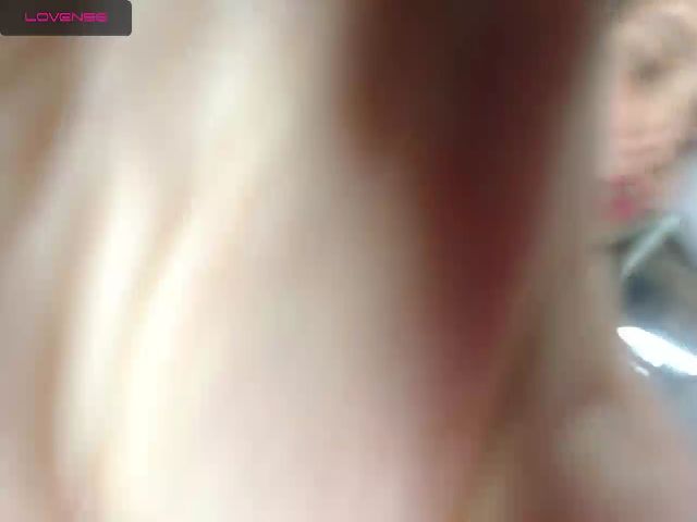 Live sex webcam photo for Little_abby #270875722