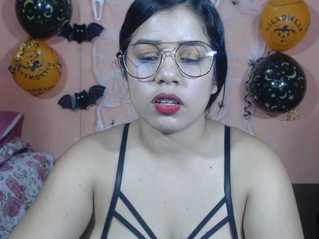 Live sex webcam photo for liahanson #270867335