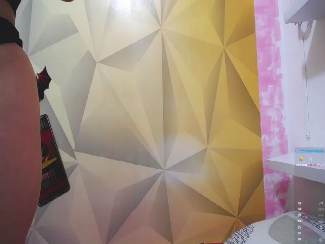 Live sex webcam photo for Sweet_dirtyx #270875446