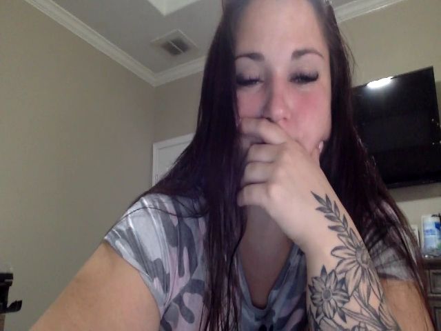 Live sex webcam photo for Clairberry1 #270872925