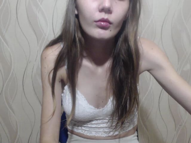 Live sex webcam photo for Loolalolaaa #270877102