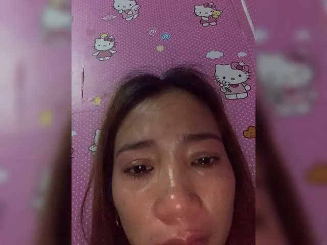 Live sex webcam photo for Margaux-2 #270866582