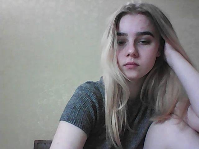 Live sex webcam photo for VeroniClark #270874596