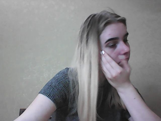 Live sex webcam photo for VeroniClark #270875786