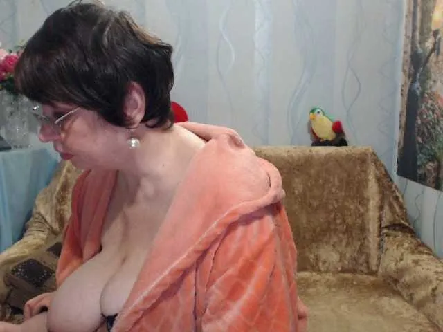 Live sex webcam photo for AzureSky #270893794