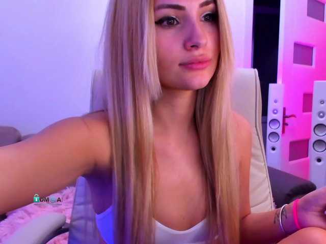 Live sex webcam photo for meow #270882761