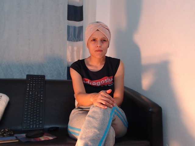 Live sex webcam photo for EllaRose29 #270893754