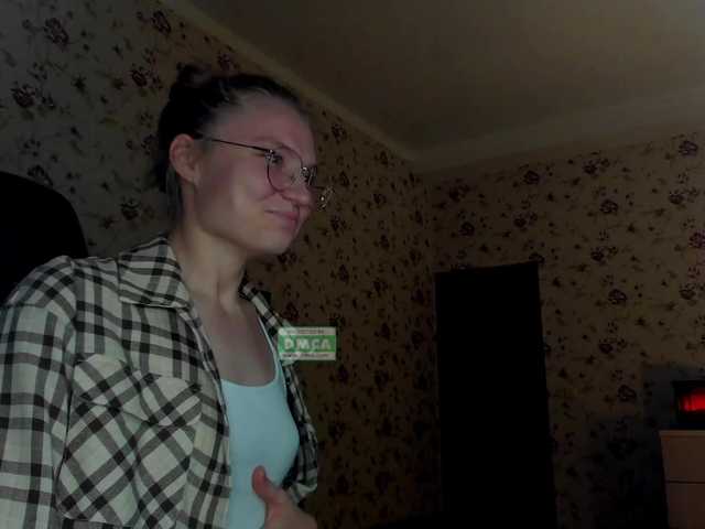 Live sex webcam photo for Kura- #270893090