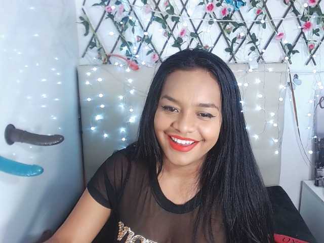 Live sex webcam photo for LilyPeytonx #270893998