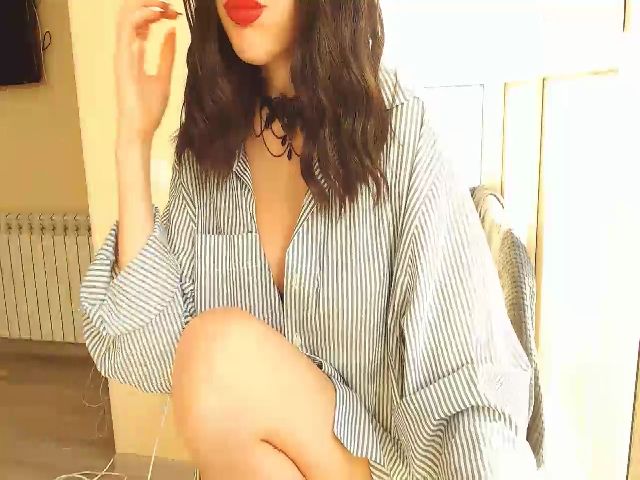 Live sex webcam photo for Angelina_Xox #270887844