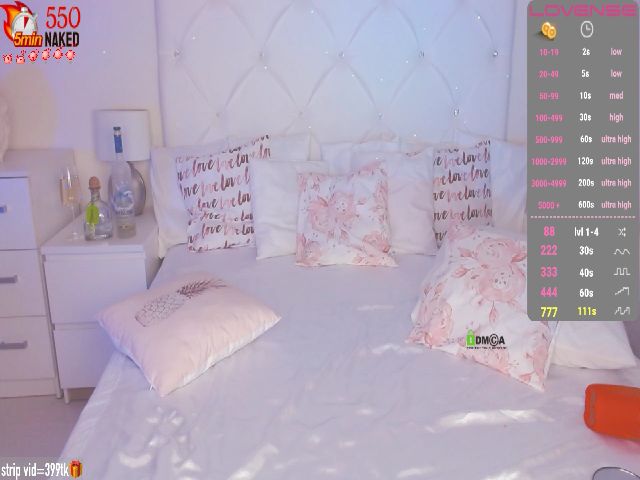 Live sex webcam photo for Lucky_Starr #270888027