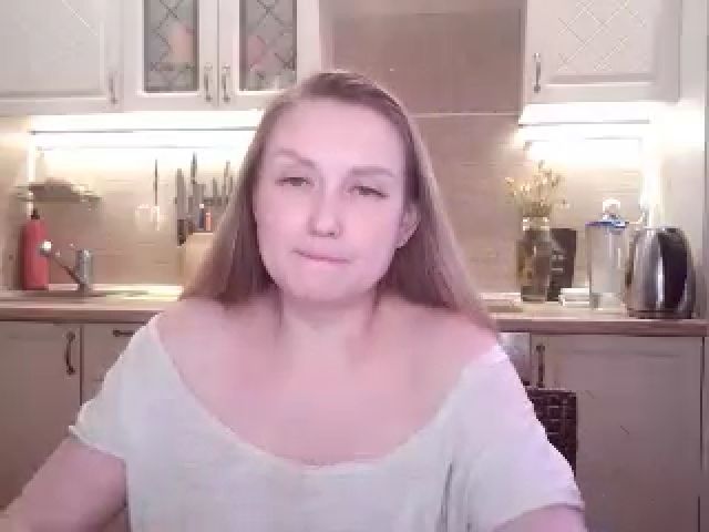 Live sex webcam photo for JaneGrey111 #270891408