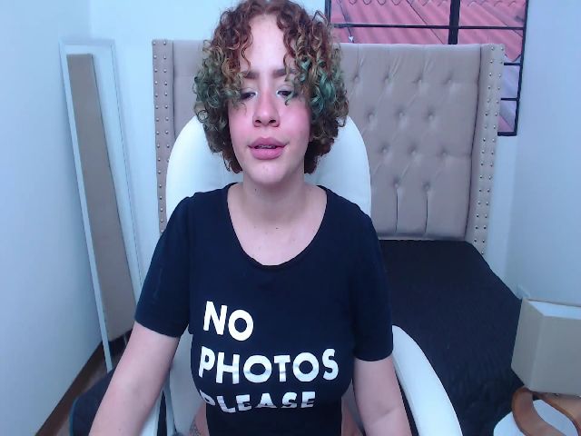 Live sex webcam photo for Tattiana_love #270895652