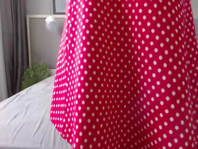 Live sex webcam photo for Innocent_Miss #270890943