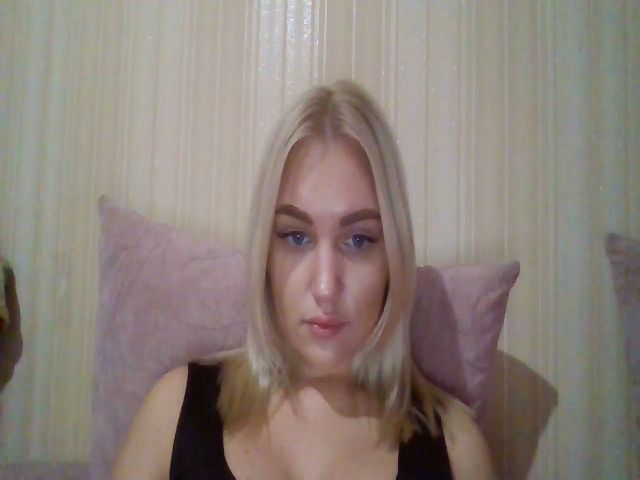 Live sex webcam photo for Sweety__Candy #270896159