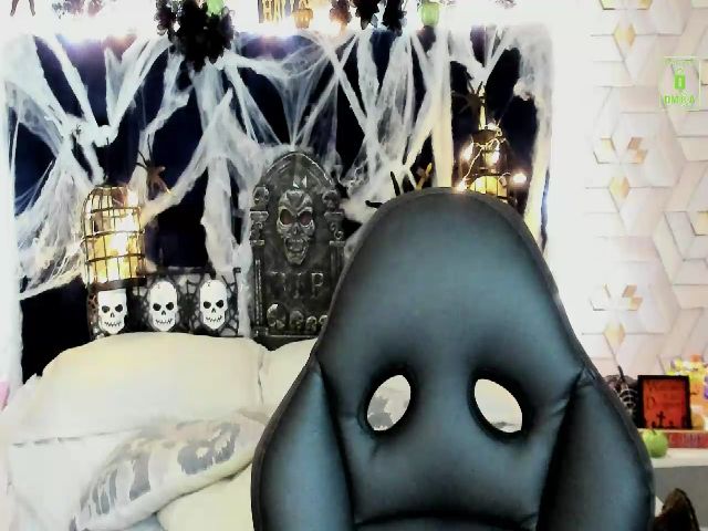 Live sex webcam photo for Anna_cooper #270895649