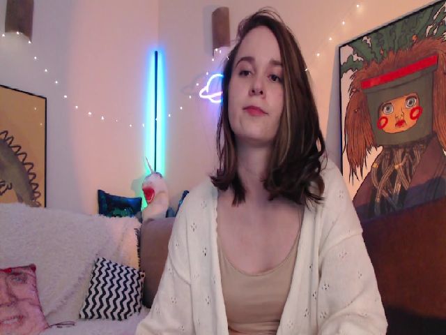 Live sex webcam photo for LizzyPeach #270895103