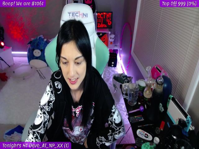 Live sex webcam photo for LexaLuv #270885107