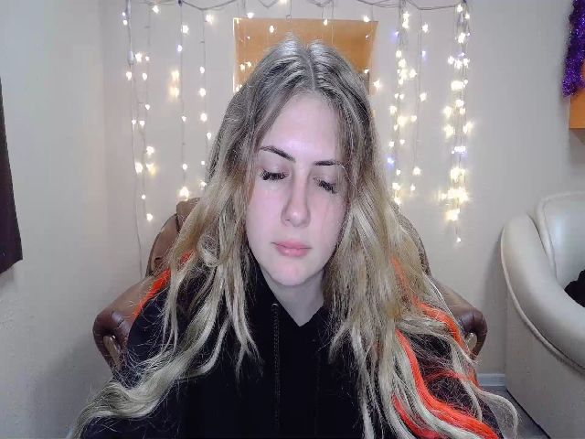 Live sex webcam photo for PrincesSnake #270887272