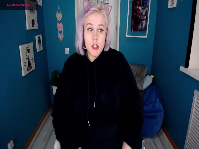 Live sex webcam photo for AnabelLori #270891929