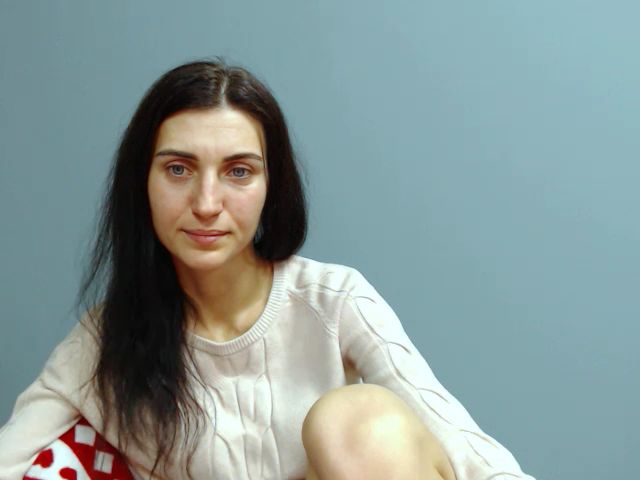 Live sex webcam photo for Miss_Vivian #270884758