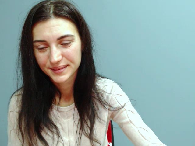 Live sex webcam photo for Miss_Vivian #270885783