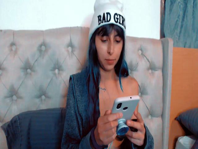 Live sex webcam photo for BlueCoraline #270886166