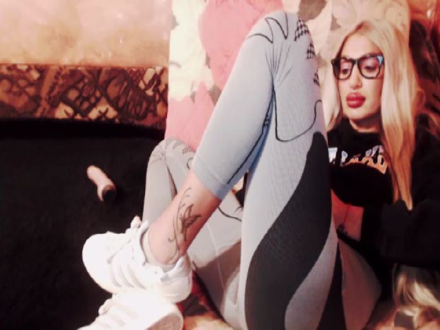 Live sex webcam photo for Goodspleasure #270891162