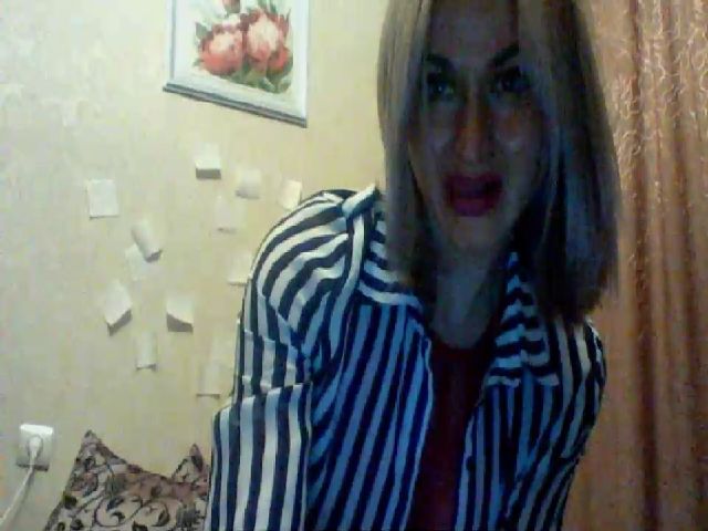 Live sex webcam photo for LadyAna189 #270895693