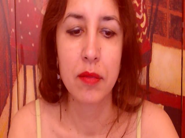 Live sex webcam photo for WetandaHairy #270886251