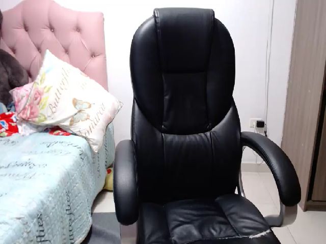 Live sex webcam photo for Miafosx #270884624