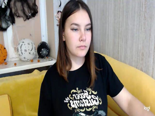 Live sex webcam photo for Quardiona #270891502