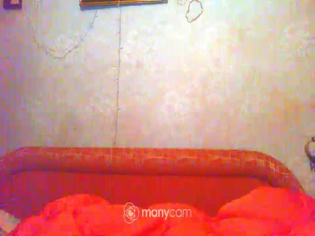 Live sex webcam photo for KittyMieuw #270892914