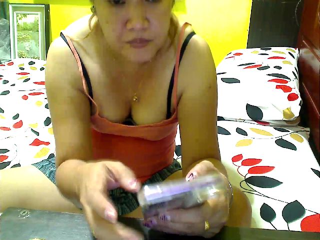 Live sex webcam photo for LiL_Spermaid #270886163