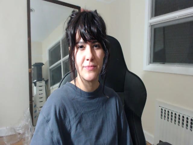 Live sex webcam photo for kewcumber #270884643