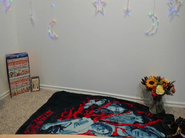 Live sex webcam photo for Serina_ #270885599