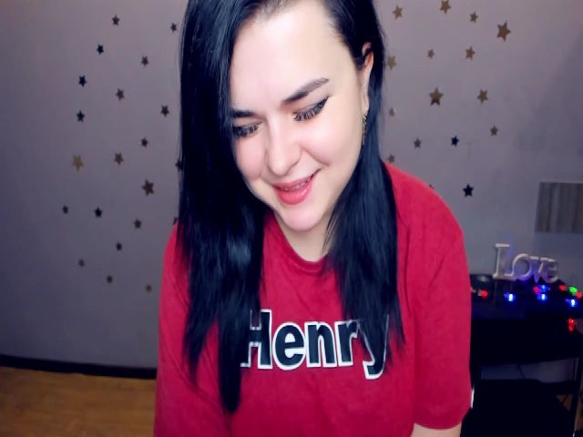 Live sex webcam photo for Sinnarey #270887762