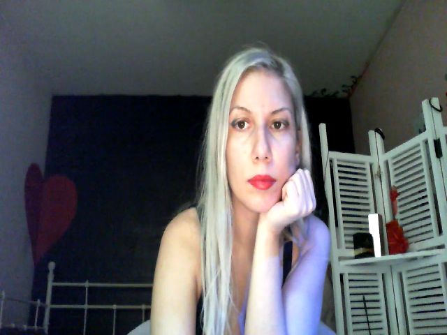 Live sex webcam photo for Marvel33 #270895789