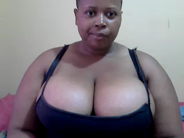 Live sex webcam photo for Longlove2 #270888867