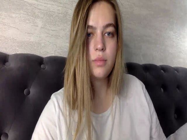 Live sex webcam photo for Princess_Ly2 #270896444