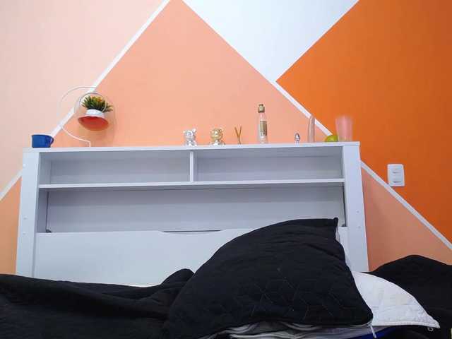 Live sex webcam photo for Briggitte- #270893938