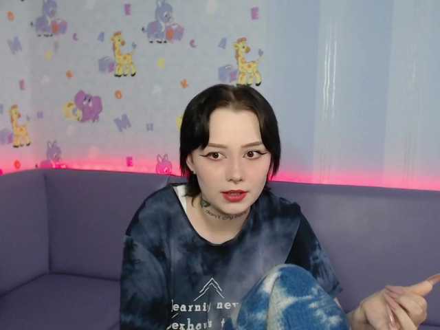 Live sex webcam photo for SofaLove13 #270887143